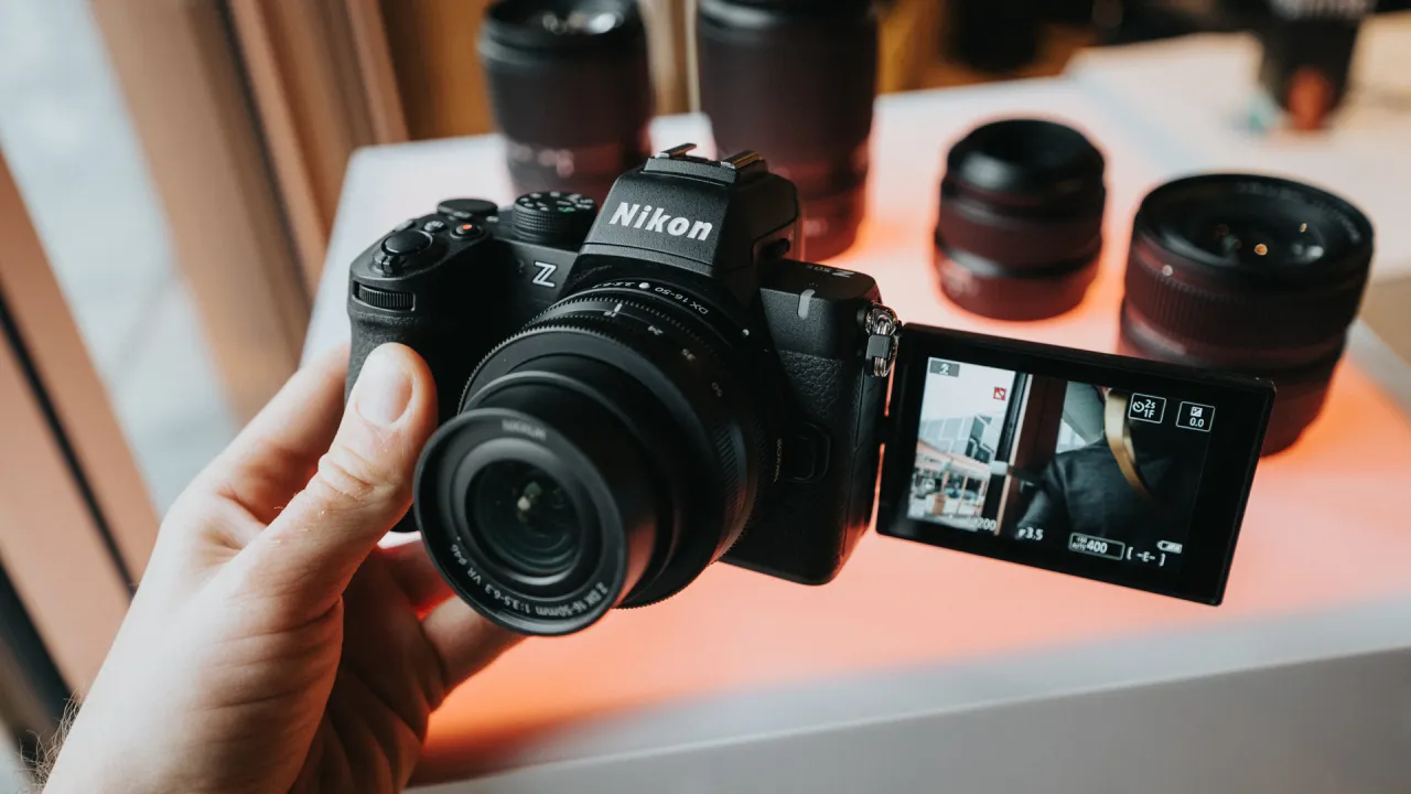 Nikon Z50 z obiektywem kitowym