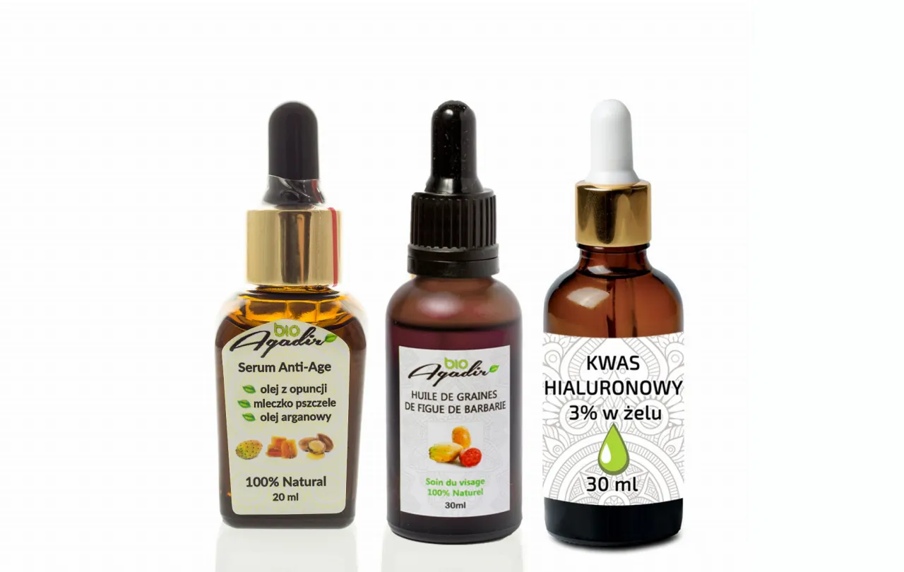 Serum z kwasem hialuronowym na wilgotnej sk&oacute;rze