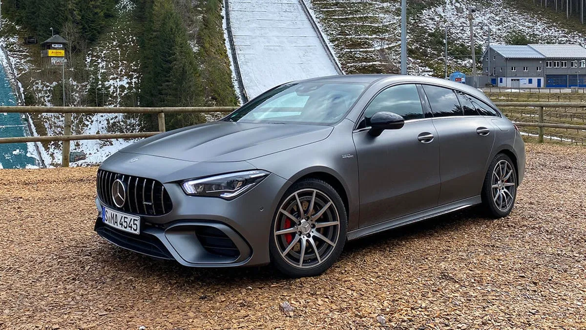 Mercedes-AMG CLA 45 S Shooting Brake