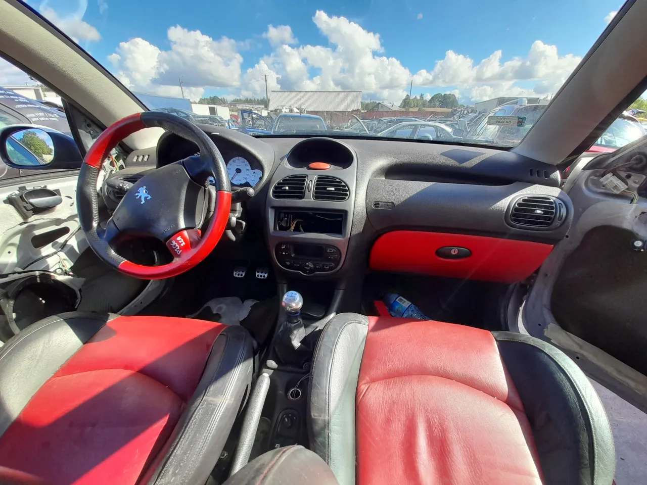 Peugeot 206 demontaż osłony deski rozdzielczej