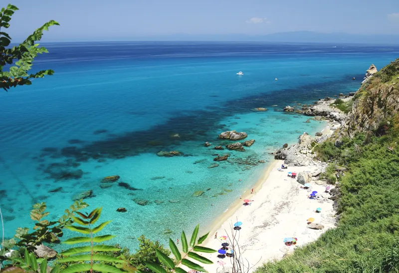 Kalabria krajobrazy plaże miasteczka