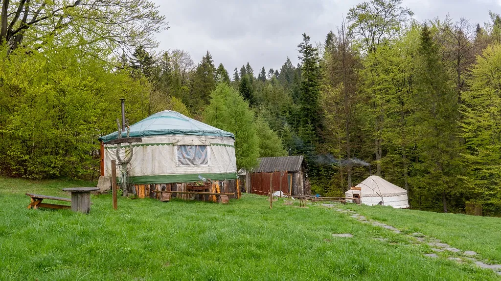 Bacówka nad Wierchomlą pokoje jurty domek