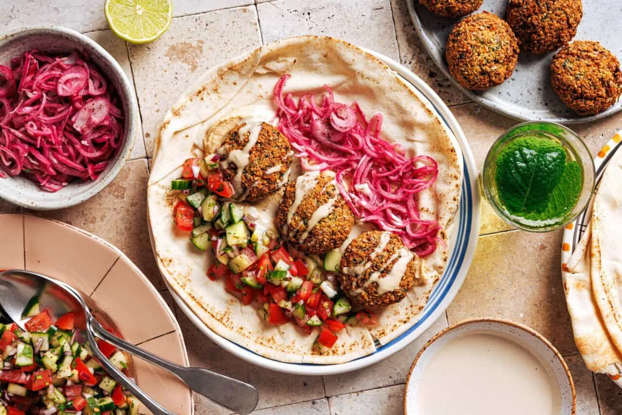 Zdjęcie Wie viele Kalorien hat ein Falafel Dürüm? Die überraschende Wahrheit!