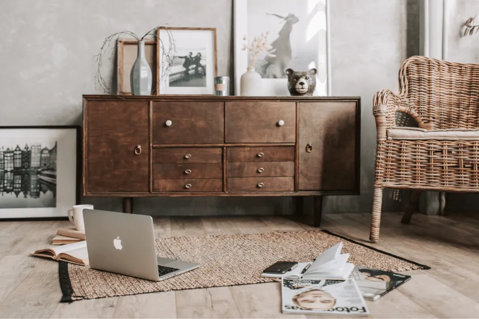 inspiracje ustawienia komody w salonie, zasady aranżacji komody