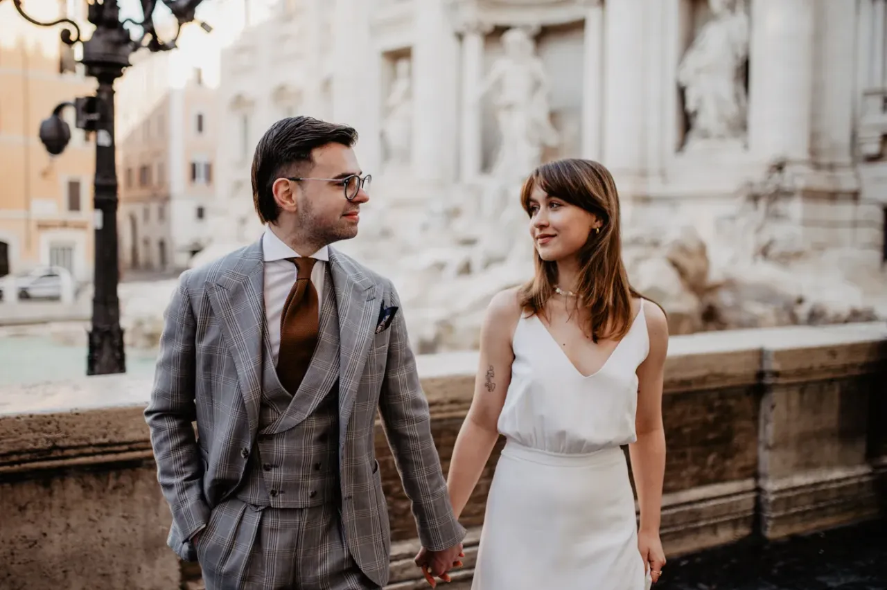 dodatki do garnituru ślubnego koszula ecru buty brązowe