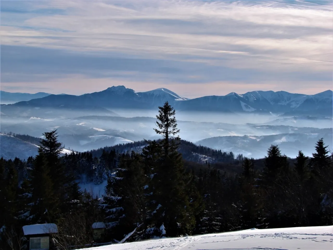 Panorama Beskid Żywiecki z Muńcoła Tatry