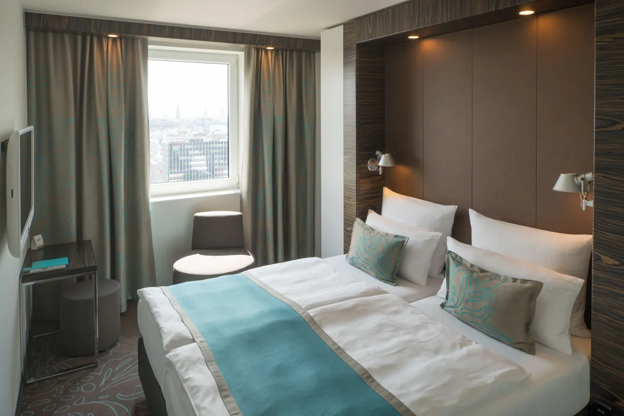 Motel One Hamburg Alster Zimmer