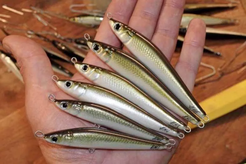 r&oacute;żne przynęty na troć morską bałtyk