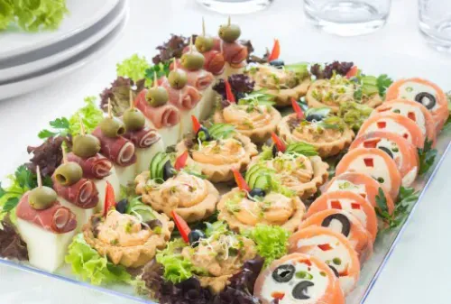 catering dla 20 osób różne pakiety