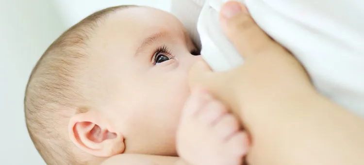 Mity o karmieniu piersią