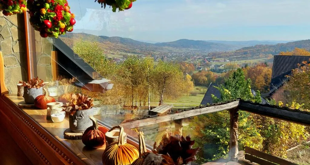 Bacówka Biały Jeleń Iwkowa widoki natura