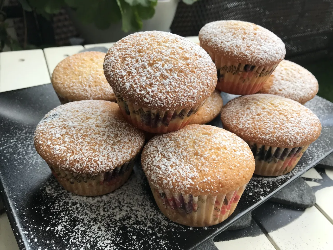 owoce obtoczone w mące do muffinek