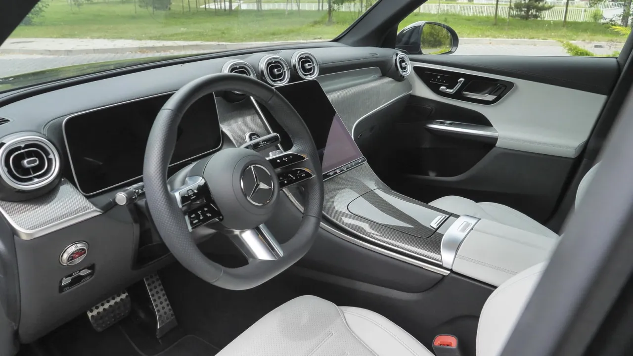 Wnętrze Mercedes GLC X254
