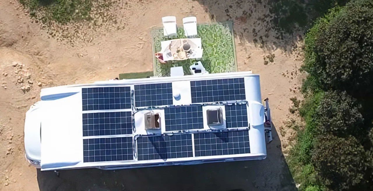 zastosowania fotowoltaiki off-grid domek działka kamper