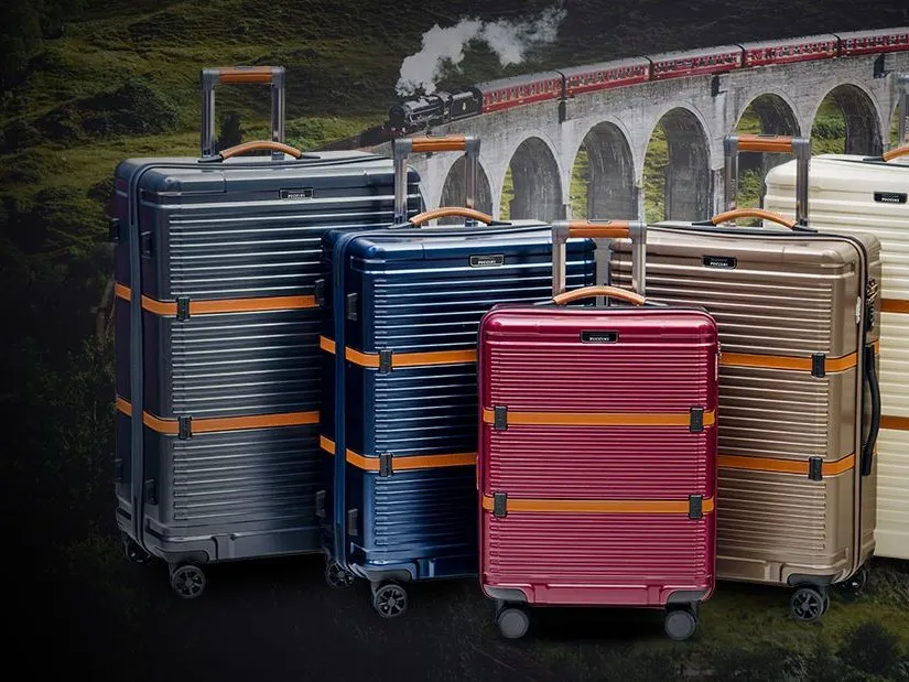 Zdjęcie Jak zmierzyć walizkę do samolotu, aby uniknąć problemów z bagażem