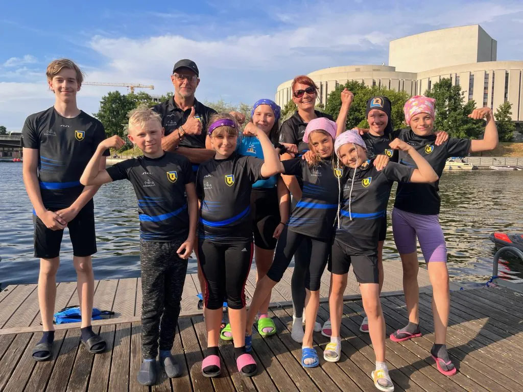 dzieci na kajakach zawisza bydgoszcz