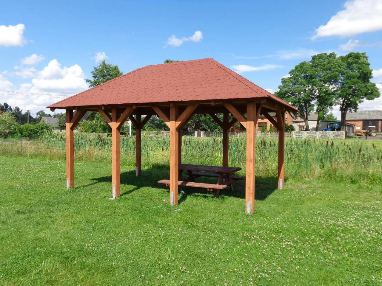 Montaż kotwy do zabetonowania altana