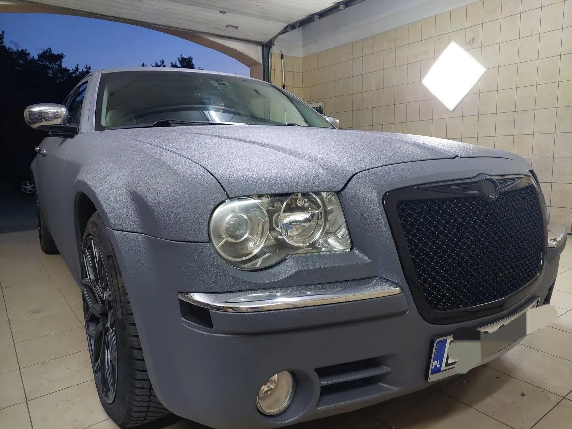 Zdjęcie Ile kosztuje malowanie auta raptorem? Sprawdź, co wpływa na cenę