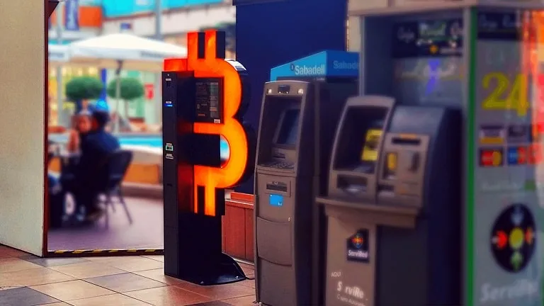 Zdjęcie Jak kupić Bitcoin za gotówkę: Łatwy przewodnik dla początkujących