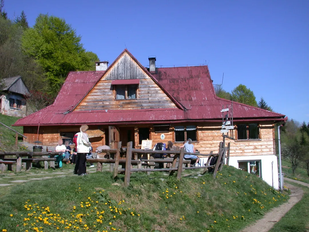 Zdjęcie Bacówka pod Bereśnikiem - idealne miejsce na wypoczynek w górach