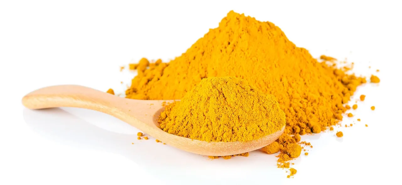 Zdjęcie Czym się różni kurkuma od curry? Odkryj ich unikalne cechy