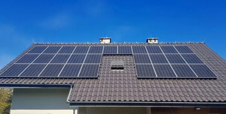 Zdjęcie Ile kWh wyprodukuje fotowoltaika w ciągu roku? Sprawdź, czy się opłaca!