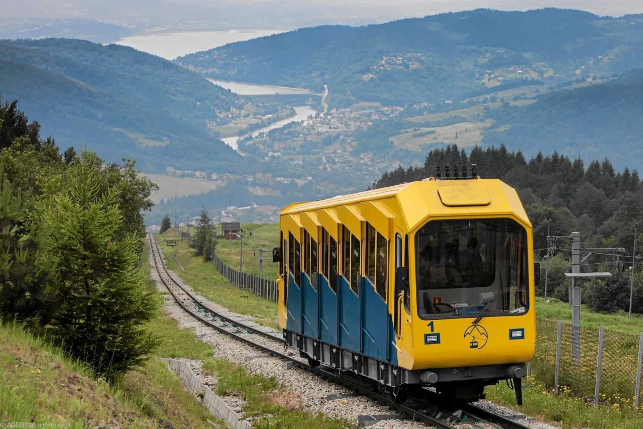 Zdjęcie Jak dojechać na Górę Żar - sprawdź wszystkie opcje transportu
