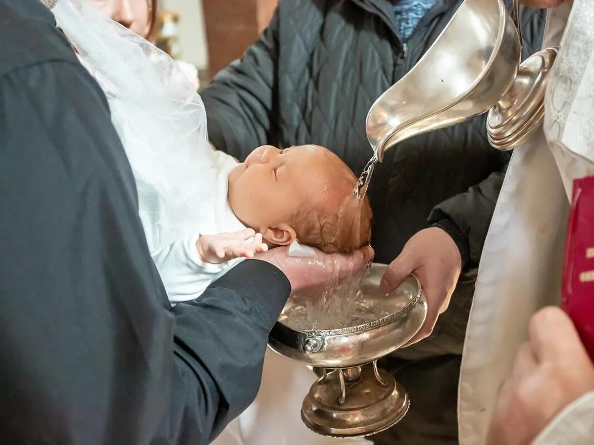 Zdjęcie Jak wygląda roczek w kościele? Ceremonia i przygotowania krok po kroku