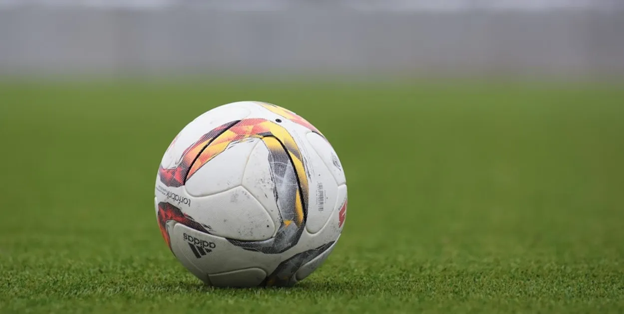 Zdjęcie Zarobki piłkarzy w Ekstraklasie: Ile naprawdę zarabiają?