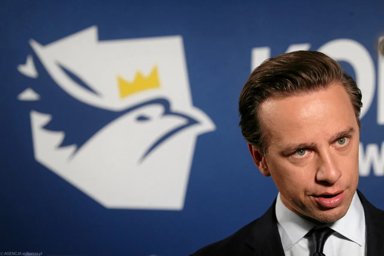 Zdjęcie Czy Bosak ma dyplom Collegium Humanum? Oto zaskakujące fakty
