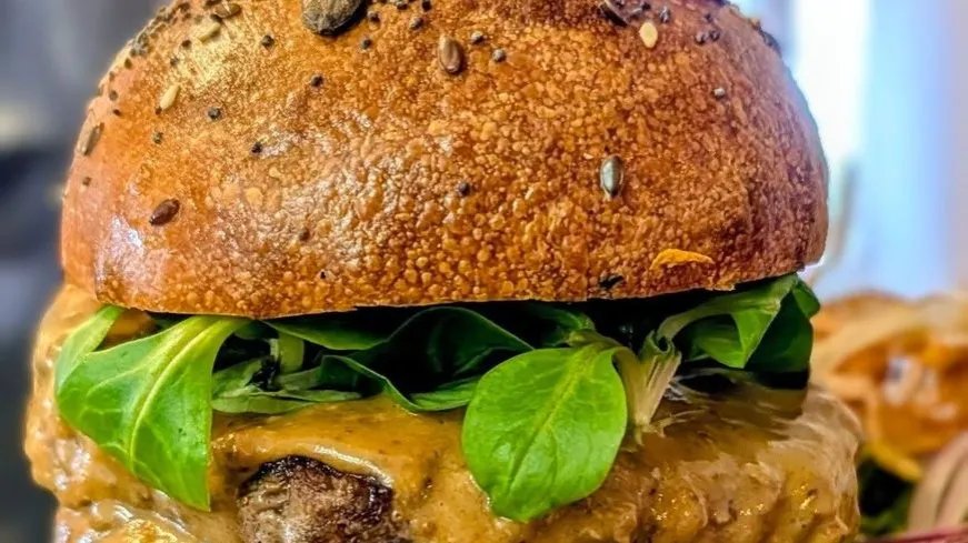 Zdjęcie Mon burger maison ultime : les secrets d'un chef pour le réussir !