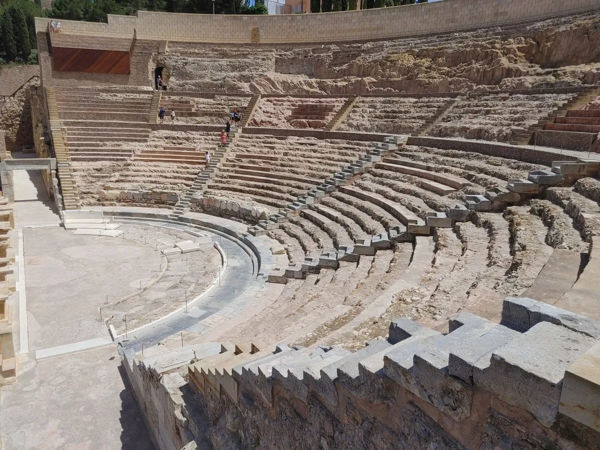 Zdjęcie Teatr Pompejusza: Historia, architektura i tajemnice starożytnego Rzymu