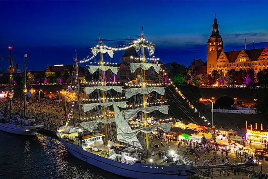 Ikony Szczecina, Wały Chrobrego, Filharmonia Szczecin