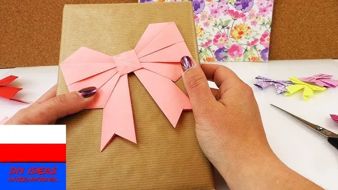 kokarda z papieru do pakowania diy
