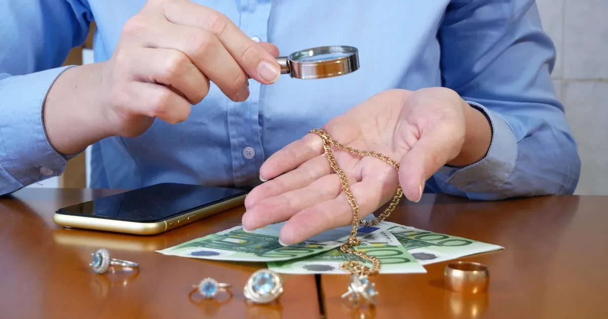 przedmioty zastawiane w lombardzie biżuteria elektronika