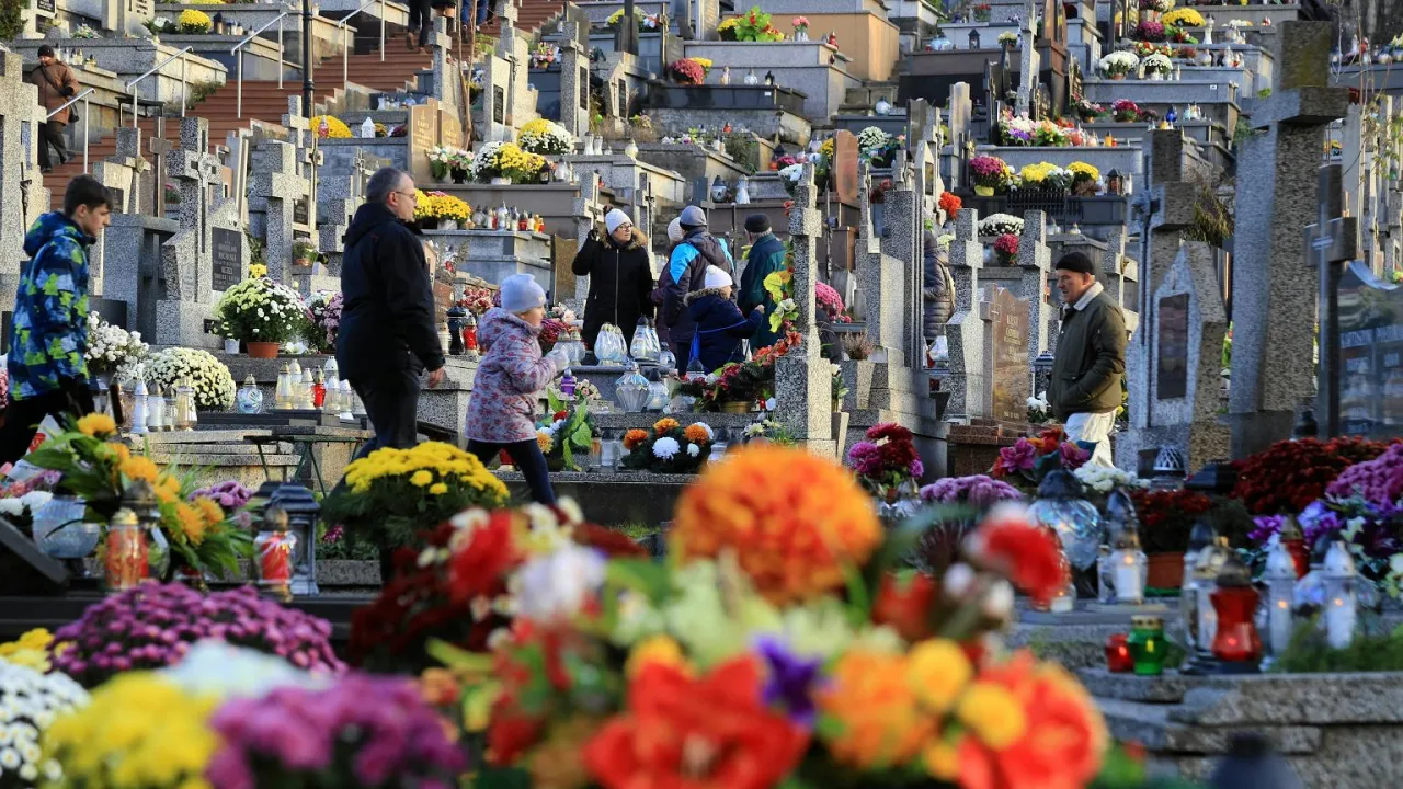 Dzień Wszystkich Świętych w Niemczech vs Polska
