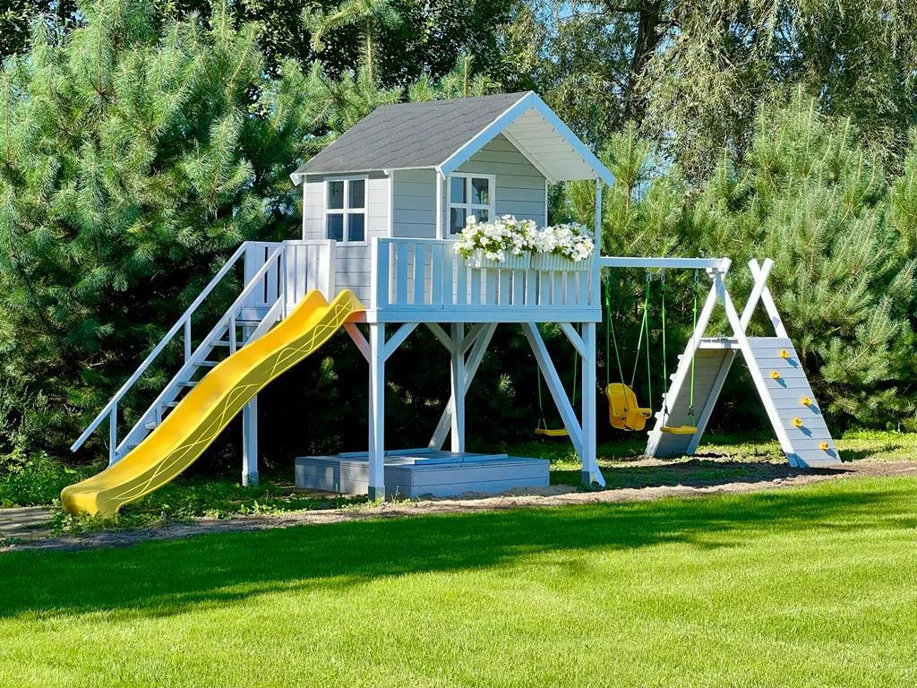 przykładowe gotowe zestawy placów zabaw do ogrodu