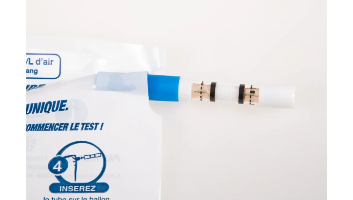 różne rodzaje alkomatów w aptece