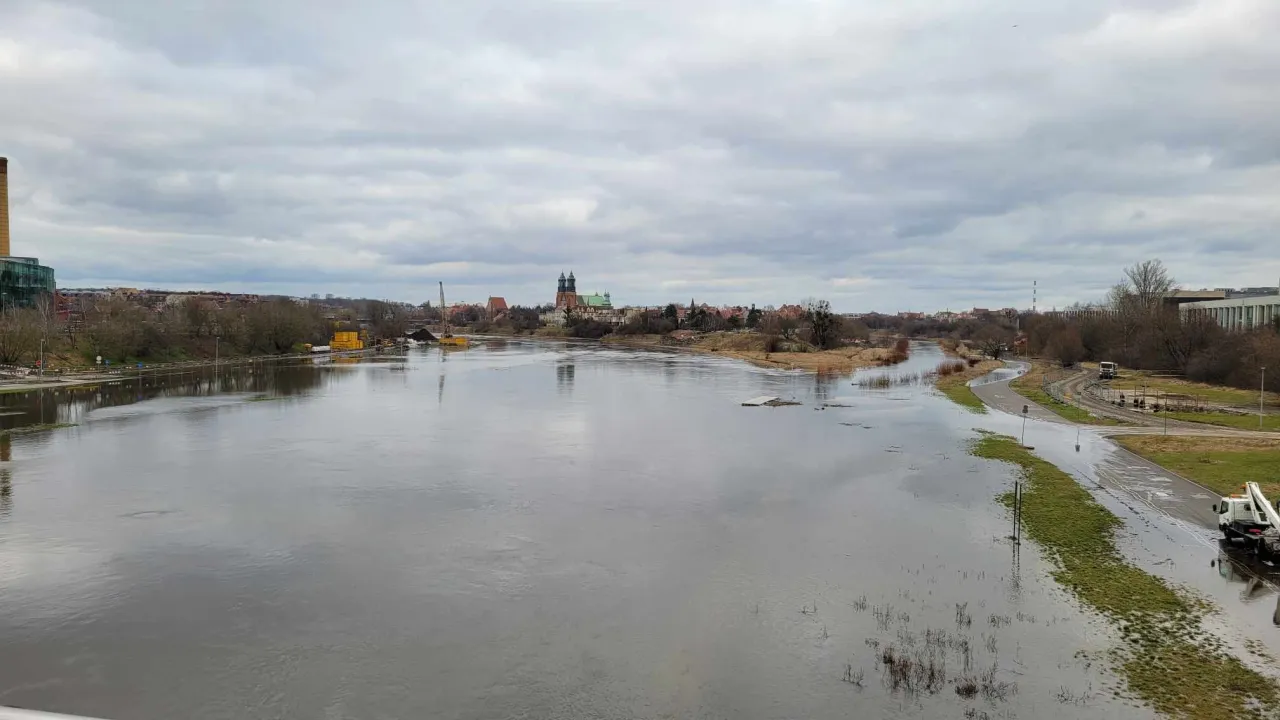 Pow&oacute;dź w Poznaniu Warta