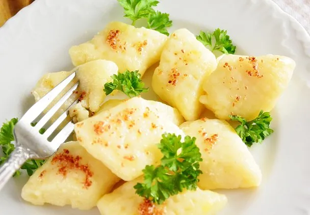 pierogi leniwe i naleśniki z serem