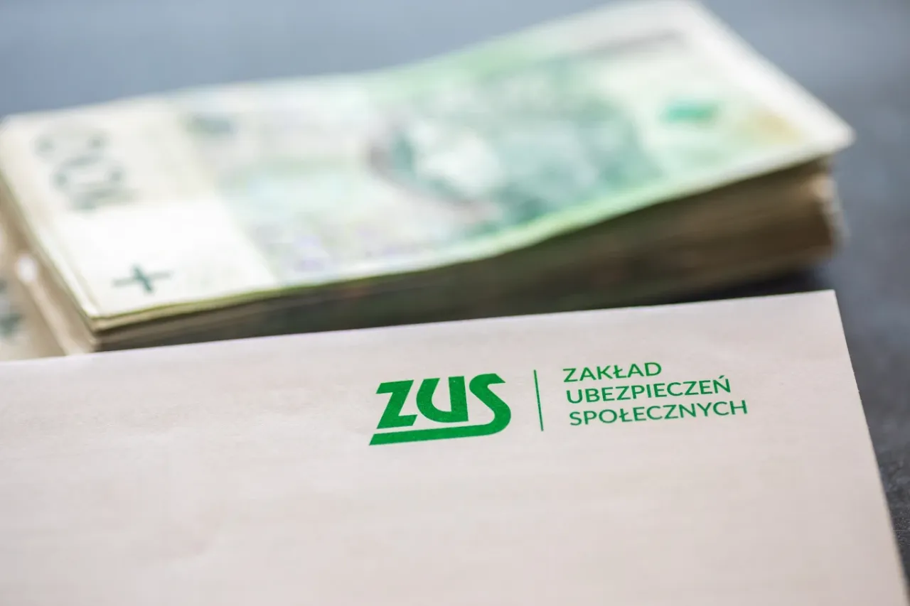 schemat obliczania renty ZUS