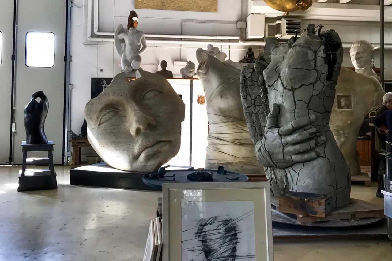 Pracownia Igora Mitoraja wnętrze