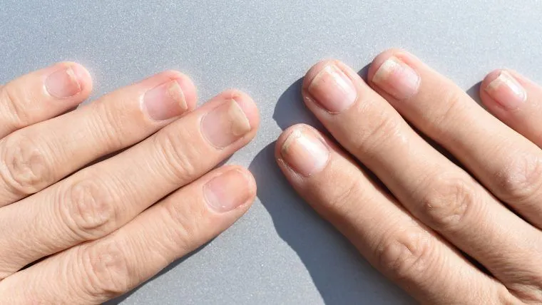 Zdjęcie Jak poprawnie moczyć paznokcie przed manicure, aby uzyskać najlepsze rezultaty