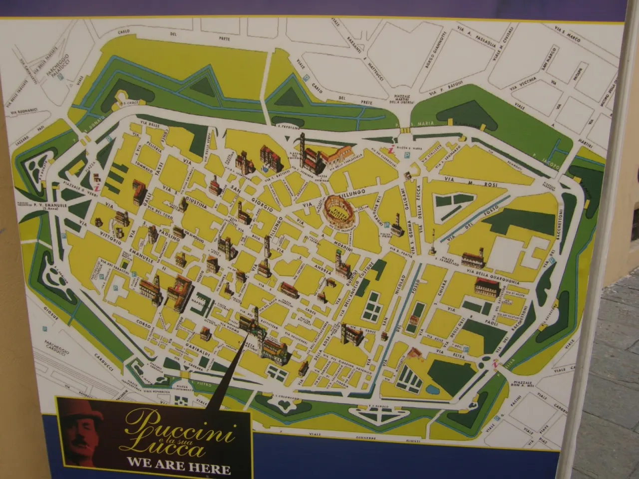 Mapa Lukki z ikonami jedzenia