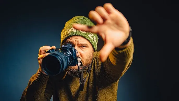 Zdjęcie Jak wygląda praca fotografa? Odkryj wyzwania i satysfakcję w zawodzie