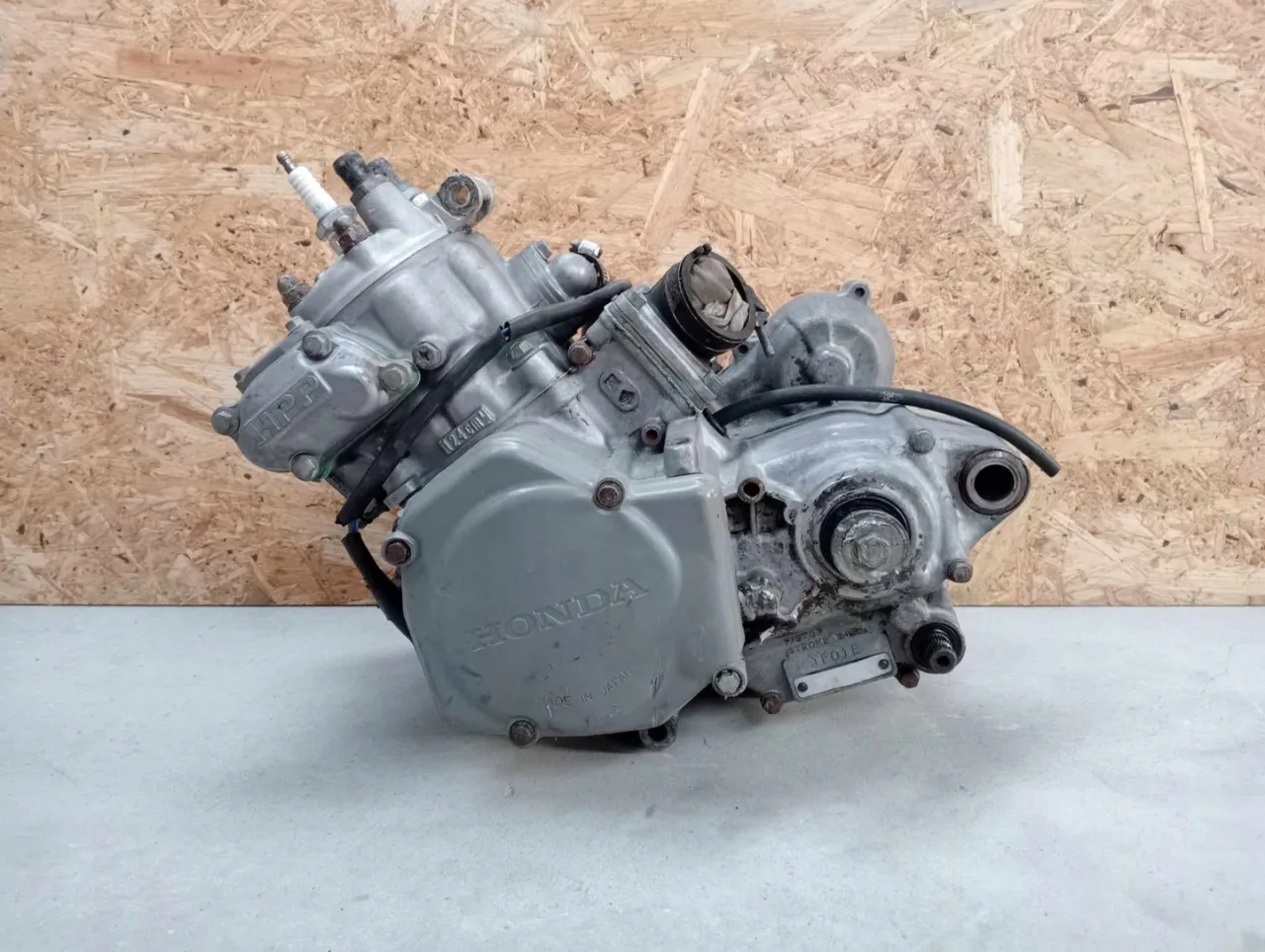 Honda CR 125 silnik dwusuwowy