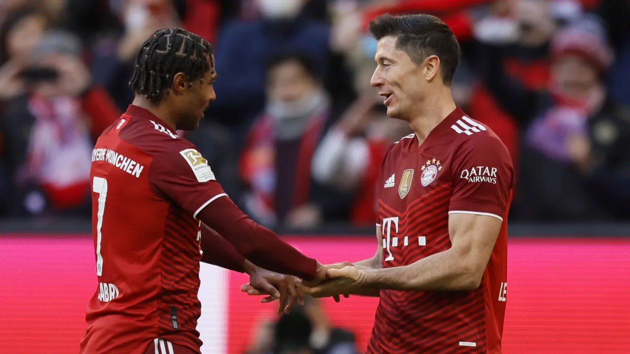 Zdjęcie Gdzie transmisja Pucharu Niemiec Borussia - Bayern? Sprawdź szczegóły
