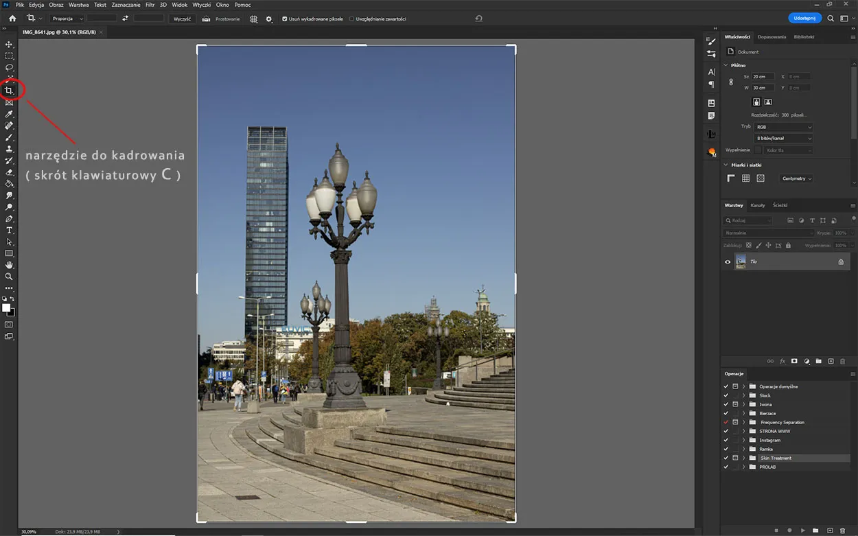 Narzędzie kadrowanie Photoshop interfejs