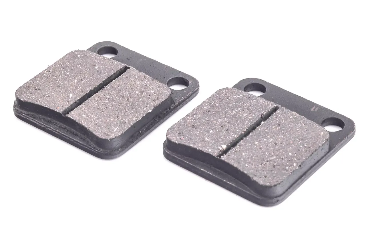 Can-Am klocki hamulcowe OEM vs zamienniki