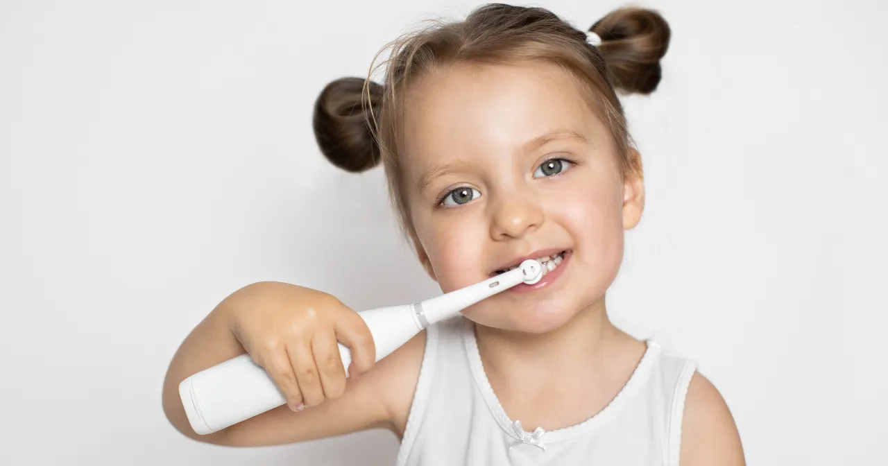 zdrowe zęby po szczoteczce sonicznej